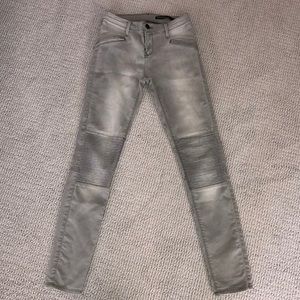 Black Orchid gray skinny jeans